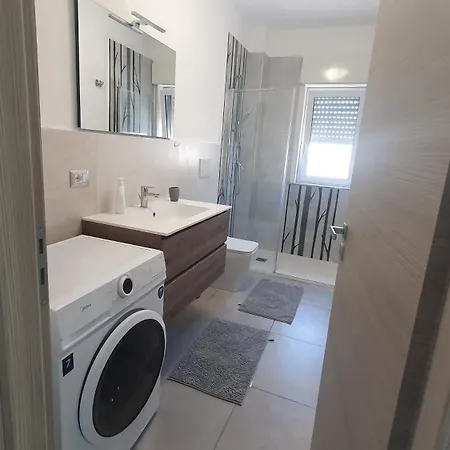 Casa Primavera سانتا تيريزا دي ريفا